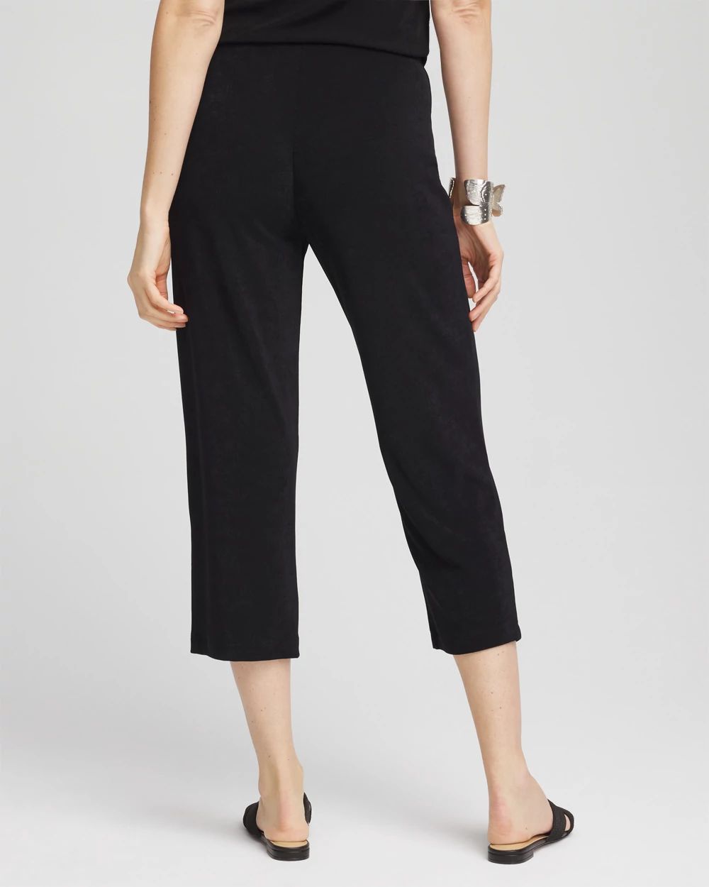 Travelers™ No Tummy Cropped Pants | Chico's